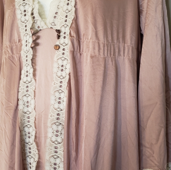 Blush Pink Satin Nightgown With Robe Set Size Medium - Picture 11 of 11